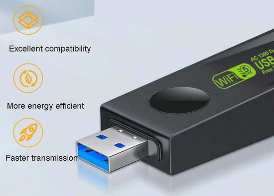 Zwarte USB WiFi-adapter met dubbele antennes. Tekst: AC 1300 Dual Band, USB Adapter, Free Driver.