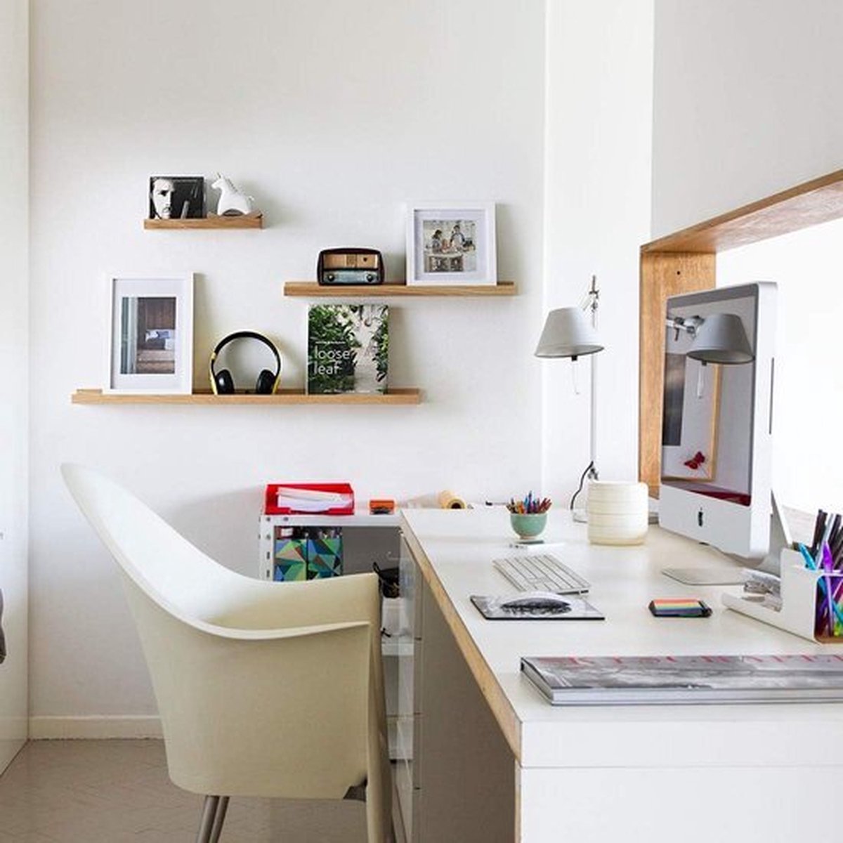 RICHER HOUSE Zwevende planken voor muur, zwarte wandplanken met