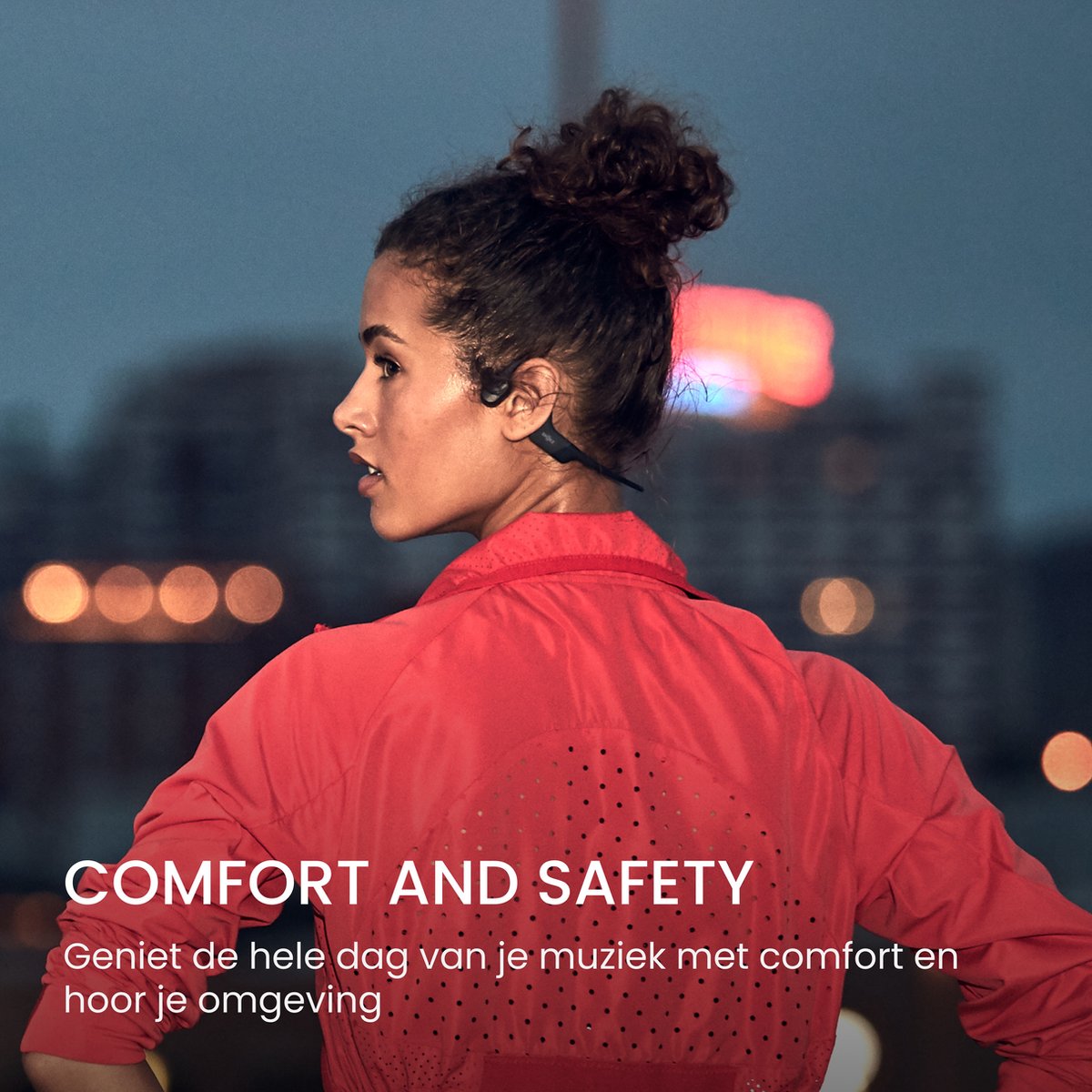 Shokz OpenRun USB-C Open-ear Sporthoofdtelefoon – Bone Conduction – Draadloos – IP67 – Zwart thumbnail 7