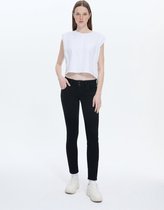 MOLLY - BLACK TO BLACK WASH