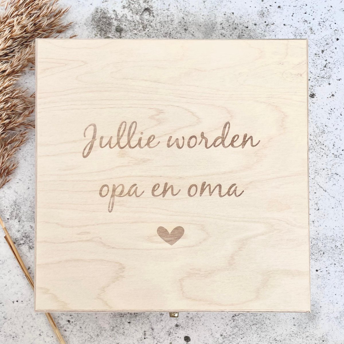Bewaarkist | Jullie worden opa en oma | Klepdeksel houten bewaardoosje | zwangerschapsaankondiging | Fien & Feau