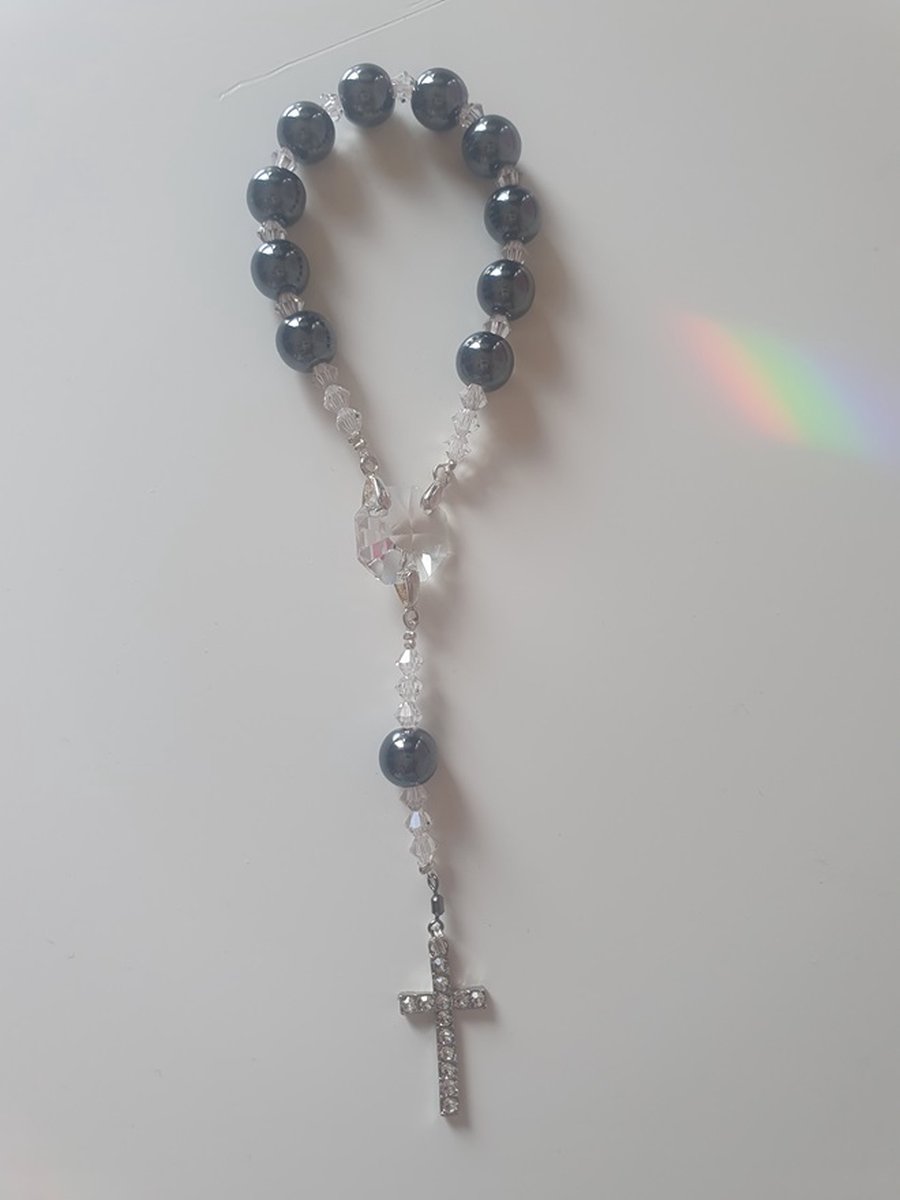Rozenkrans - Tientje - Paternoster, gemaakt Hematiet halfedelsteen kralen en o.a, kristallen van Swarovski (gebedssnoer, kerst, eerste communie, geloof, ketting, Hanger, kruisteken, kruis, meditatie, mediteren, gebed, gebeden, spiritueel)