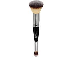 Foto: It cosmetics heavenly luxe complection perfection brush soft touch 2 in 1 foundation en concealerkwast 7