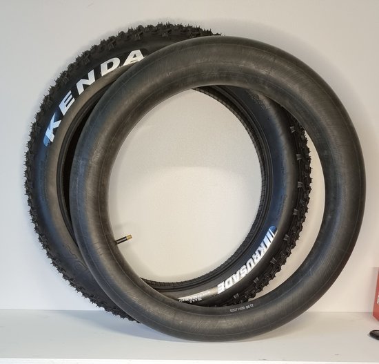 Set Kenda Juggernaut 26 x 4 buitenband plus binnenband - Fatbike band 26 inch - Inner tube plus tire 26 inch - Kenda juggernaut -