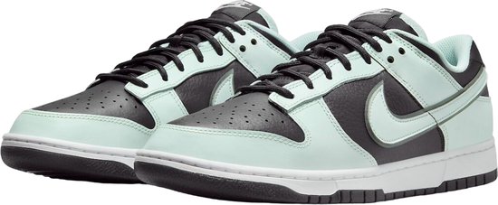 smoke gray dunks