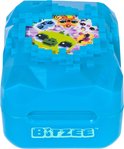 Blauw Bitzee beestje met pixeldruk en een rasterpatroon op de bovenkant.