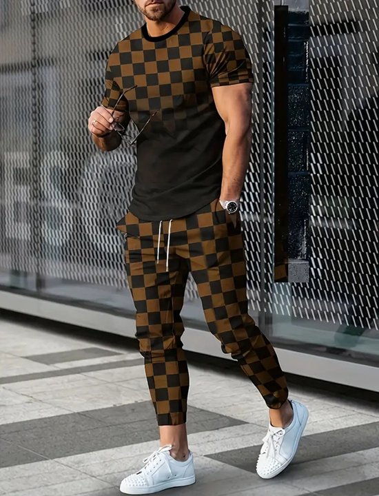 delige fijn zittende stoere heren outfit t shirt met broek zwart