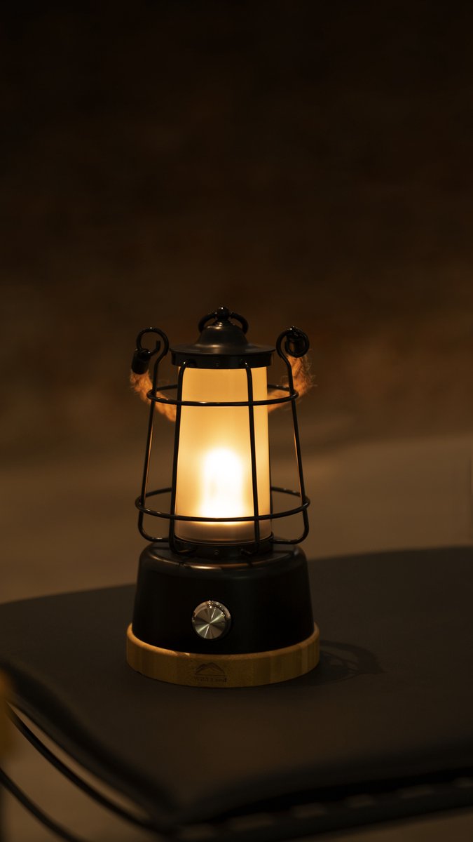 Wild Land Hemp Rope Lantern - Outdoor Lantaarn - Retro Design - Oplaadbaar - Dimbaar Licht - Powerbank Functie - Waterbestendig van Wild Land — afbeelding 5