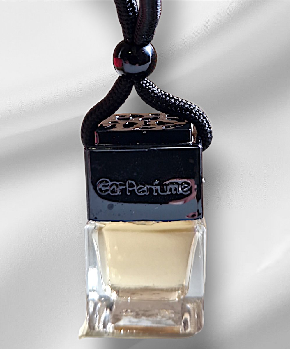 Goedkoopste Autoparfum Savage Odeur | 8ml | Geïnspireerde geur | Dupe | Car perfume | Car Scent | Scents | Auto parfum | Auto Luchtverfrisser | Autoverfrisser | Cadeau man | Cadeau heren | Verjaardagscadeau | Vaderdag | Geurtje | Parfumgeur | Valentijnsdag