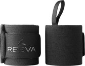 Twee zwarte polsbanden. Eén is strak en heeft een zwart 'REEVA' logo op een band. De andere is losser met een lus.