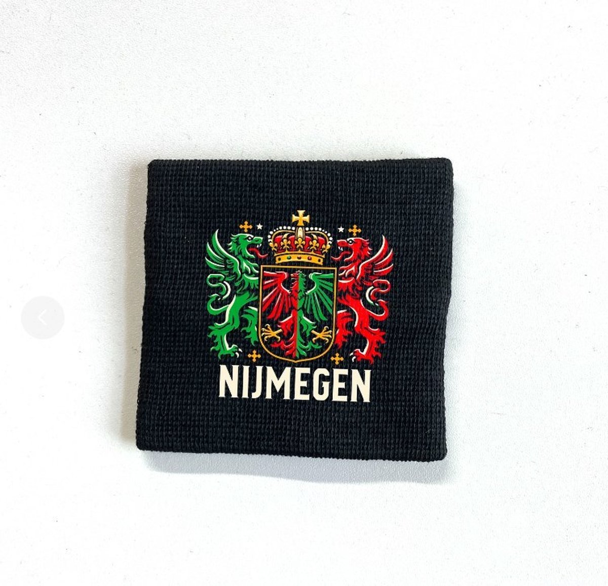 NIJMEGEN zweetband met ritsvak 2 stuks - Polsband NEC Nederland Carnaval 024 - Vierdaagse Portemonnee Kerst - one size