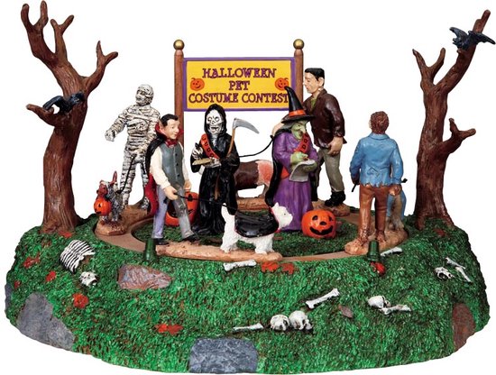 Lemax - Pet Costume Contest