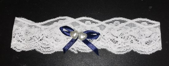 kousenband ivoor met hartjes en blauw strikje voor de bij bol.com
