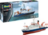 1:300 Revell 05218 German Research Vessel Meteor Plastic Modelbouwpakket-