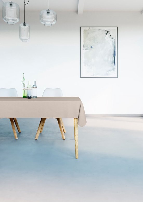 Mistral Home - Tafelkleed waterafstotend -150x250 cm - Beige