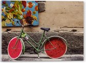 WallClassics - Acrylglas - Geparkeerde Fiets met Meloenkleurige Wielen - 40x30 cm Foto op Acrylglas (Wanddecoratie op Acrylaat)