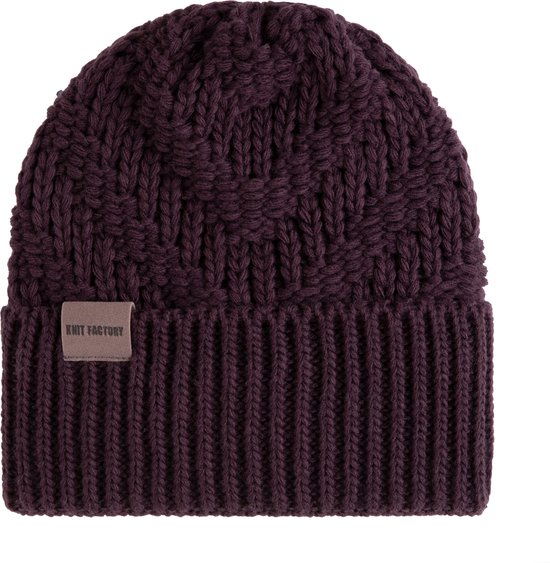 Knit Factory Sally Gebreide Muts Heren & Dames - Beanie hat - Aubergine - Grofgebreid - Warme paarse Wintermuts - Unisex - One Size