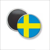Button Met Magneet 58 MM - Vlag Zweden - NIET VOOR KLEDING