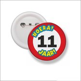 Button Met Speld 58 MM - Hoera 11 Jaar