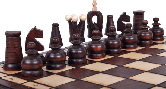 Thumbnail van een extra afbeelding van het spel Chess the Game - Reisformaat Schaakspel - Compact Houten Schaakset - Inklapbaar - Bestseller!!