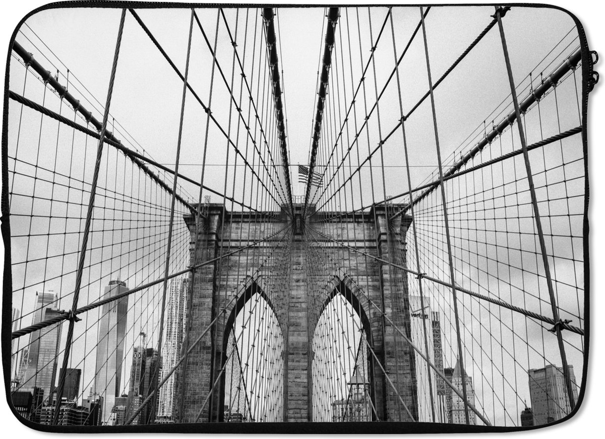 Laptophoes - Brug - New York - Vlag - Amerika - Zwart - Wit - Laptop sleeve - Laptophoes New York - Laptop - 14 Inch