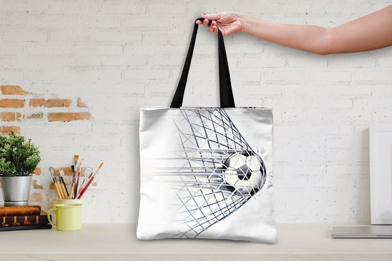 Sac à bandoulière MuchoWow® - Sac de plage - Grand Shopper - Sac shopping - Illustration d'un ballon de football entrant dans le but - Garçons - Filles - Kids - 40x40 cm - Sac en coton