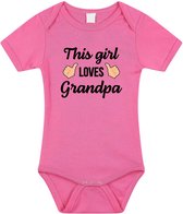 This girl loves grandpa tekst baby rompertje roze meisjes - Cadeau opa - Babykleding 56