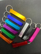 Flesopener / sleutelhanger ( in diverse kleuren )