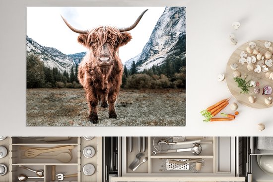 KitchenYeah® Inductie beschermer 71x52 cm - Schotse Hooglander - Berg - Dieren - Kookplaataccessoires - Afdekplaat voor kookplaat - Inductiebeschermer - Inductiemat - Inductieplaat mat