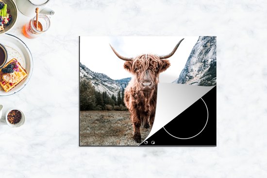 KitchenYeah® Inductie beschermer 71x52 cm - Schotse Hooglander - Berg - Dieren - Kookplaataccessoires - Afdekplaat voor kookplaat - Inductiebeschermer - Inductiemat - Inductieplaat mat
