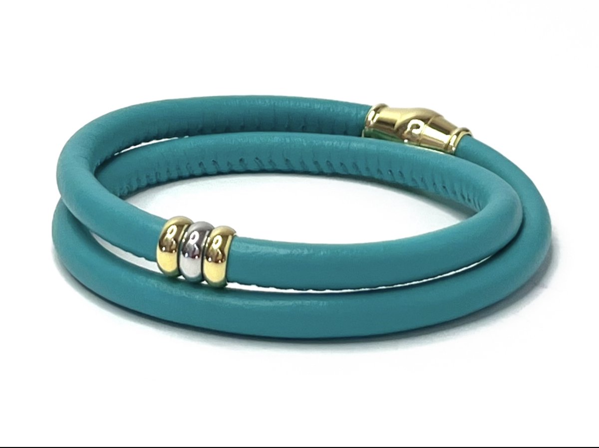 Nieuw! Jolla - dames armband zilver - leer - magneetsluiting - bedels - tweekleurig - Golden Touch - Turquoise