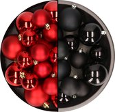 Kerstversiering kunststof kerstballen kleuren mix zwart/rood 6-8-10 cm pakket van 44x stuks