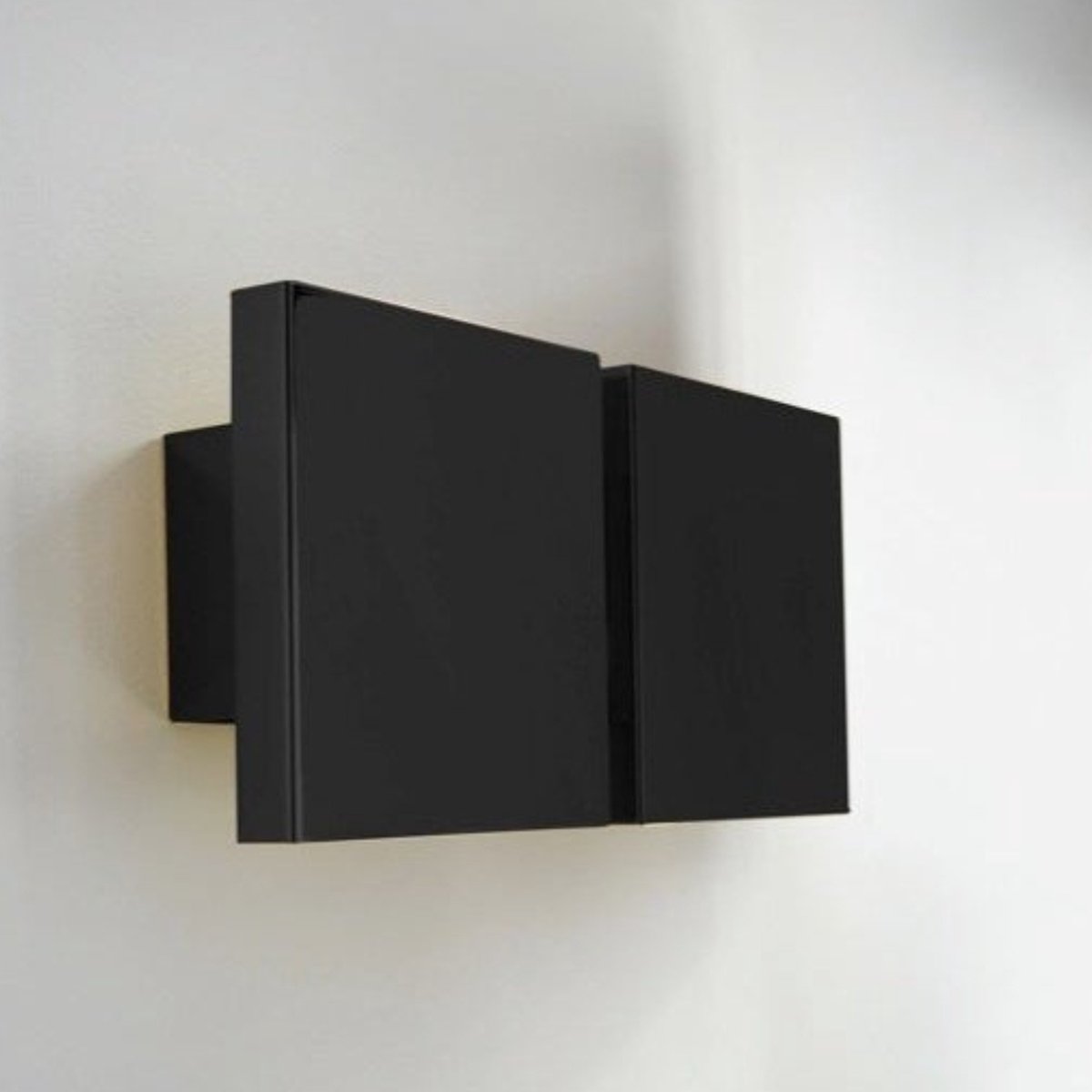 Axis71 Square 2G Wandlamp Christophe Gevers | 39,5 x 18 x 8 cm - Wandlamp Binnen - Metaal - Verlichting - Decoratie - Interieur - Modern - Zwart
