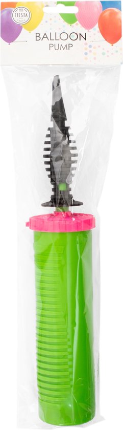 Groene ballonpomp met roze dop, verpakt in plastic met 'BALLOON PUMP' tekst en ballonafbeeldingen.