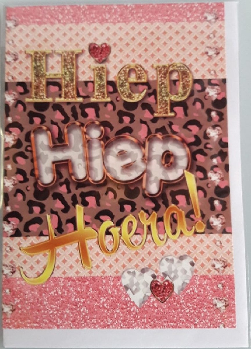 Hiep, hiep hoera! Een kleurrijke kaart met diverse versieringen en hartjes. Een leuke kaart om zo te geven of om bij een cadeau te voegen. Een dubbele wenskaart inclusief envelop en in folie verpakt.
