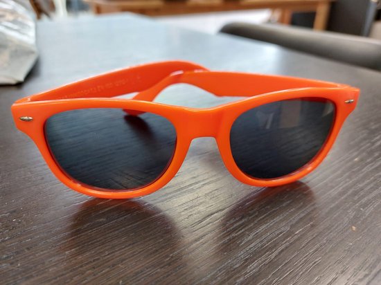 Oranje Zonnebril - Classic Style - Retro Style - Festival Bril - Rave Zonnebril - Koningsdag Bril - Dames - Heren - Oranje - EK - WK - UV400 - Nederlands Elftal van The Read Shop — afbeelding 3