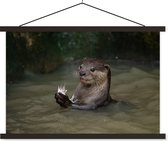Loutre avec nourriture dans l'eau affiche textielposter lattes noir 60x40 cm - Tirage photo sur plaque école (décoration murale salon / chambre)