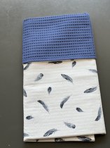 baby deken kinderwagen deken wieg deken koningsblauw blauwe veertjes 60 x 90 cm