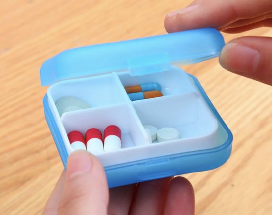 Mini Pillendoosje 4 Vakjes - Mini-Pillen Organizer - Mini-Medicijn Doosje - 4 vakjes - Blauw - IXEN