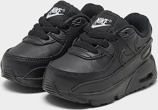 Een paar zwarte Nike Air Max 90 LTR sneakers voor baby's, met veters.