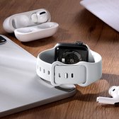 Cemika Horlogeband Wit M/L - Compatible Met Apple Watch - 1 2 3 4 5 SE 6 7 8 - 38/40/41mm - Siliconen - Druksluiting - Vervanging Apple Watch Band - Waterproof - Smartwatchbandje