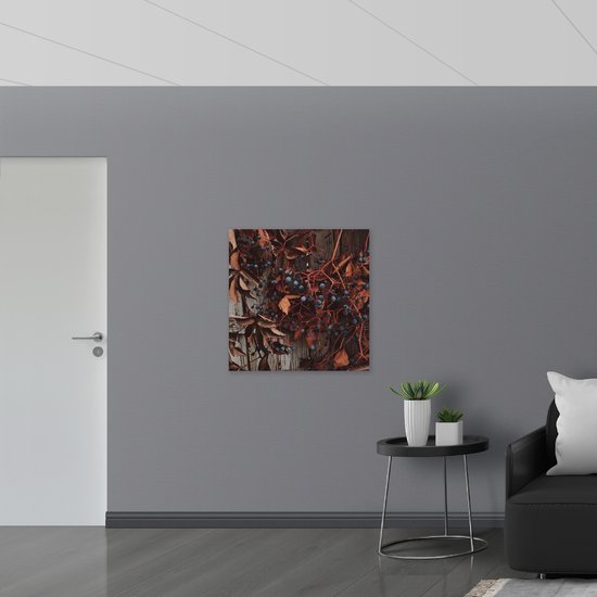 WallClassics - Bois - Plante Marron avec Baies sur la Clôture - 80x80 cm - 12 mm d'épaisseur - Photo sur Bois (Avec Système de Suspension)