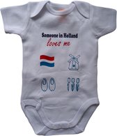 Barboteuse - Someone en Holland m'aime -taille 62/ 68 - Barboteuse texte - cadeau de maternité - Barboteuse imprimée