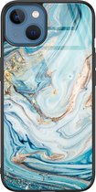 Hoesje geschikt voor iPhone 13 - Marmer blauw goud - Luxe Hard Case - Marmer - Blauw, Goud - Mooie Telefoonhoesjes