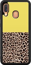 Casimoda® hoesje - Geschikt voor Samsung Galaxy A40 - Luipaard Geel - Zwart TPU Backcover - Luipaardprint - Geel