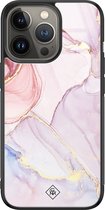 Casimoda® hoesje - Geschikt voor iPhone 13 Pro - Marmer roze paars - Luxe Hard Case Zwart - Backcover telefoonhoesje - Roze