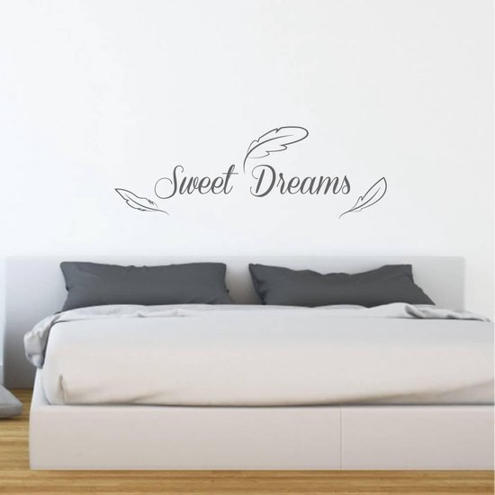 Muursticker Sweet Dreams Met Veren - Donkergrijs - 80 x 27 cm - slaapkamer engelse teksten