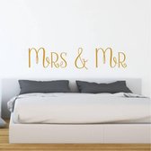Muursticker Mrs & Mr -  Goud -  80 x 18 cm  -  slaapkamer  engelse teksten  alle - Muursticker4Sale