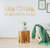 Muursticker Mr & Mrs Forever In Love -  Goud -  80 x 24 cm  -  slaapkamer  engelse teksten  alle - Muursticker4Sale