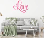 Muursticker Love Met Hartje - Roze - 60 x 50 cm - woonkamer slaapkamer engelse teksten